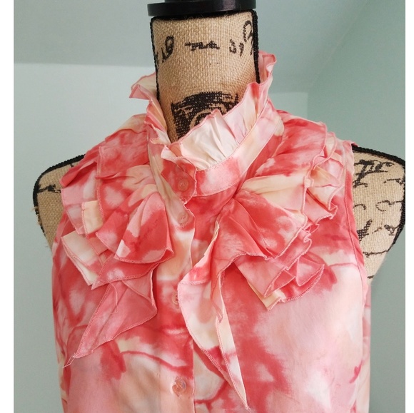 Floral Ruffle Neck Blouse - Picture 5 of 5